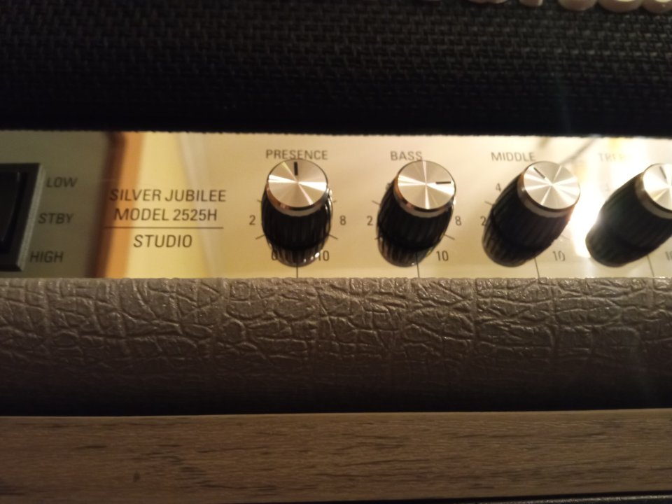 Marshall 2525H Mini Silver Jubilee de segunda mano · Foto 4 de 7 · Pontevedra · 620 €