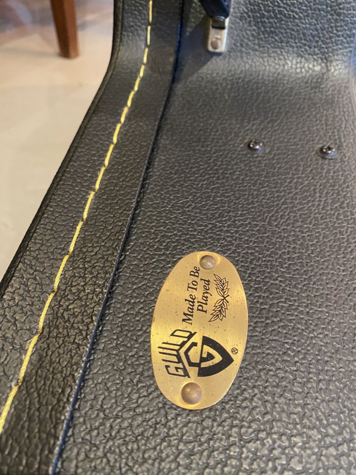 Guild GAD F-130RCE electroacústica de segunda mano · Foto 9 de 9 · Alicante · 500 €