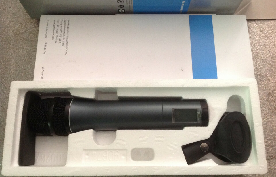 Emisor Sennheiser serie Evolition 500 G2  rango-B nuevo