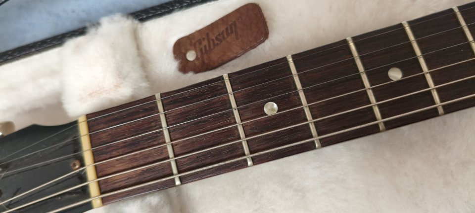 Gibson Melody Maker Reissue 1959 Vintage Sunburt de 2009 de segunda mano · Foto 4 de 10 · Sevilla · 1500 €