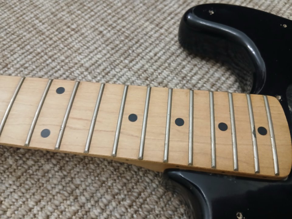 Cuerpo y mastil stratocaster