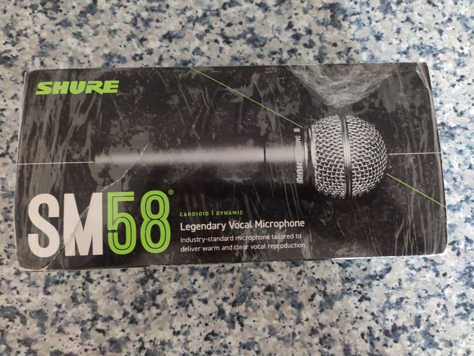 Micrófono Shure Sm58 de segunda mano · Foto 3 de 3 · Navarra · 90 €