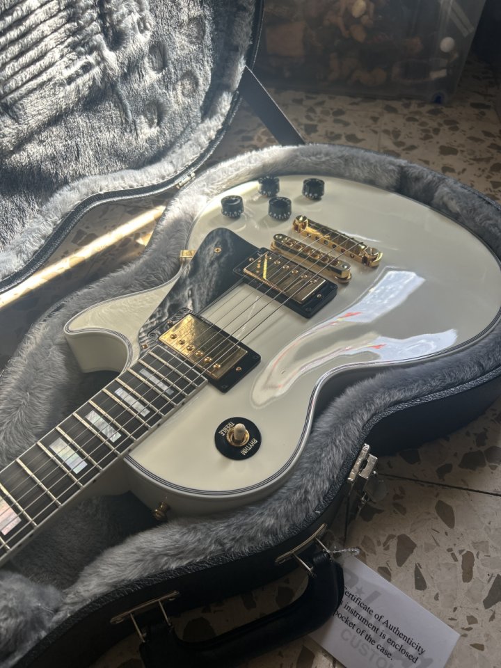 Gibson Les Paul Custom Alpine White de segunda mano · Foto 4 de 10 · Córdoba · 3700 €