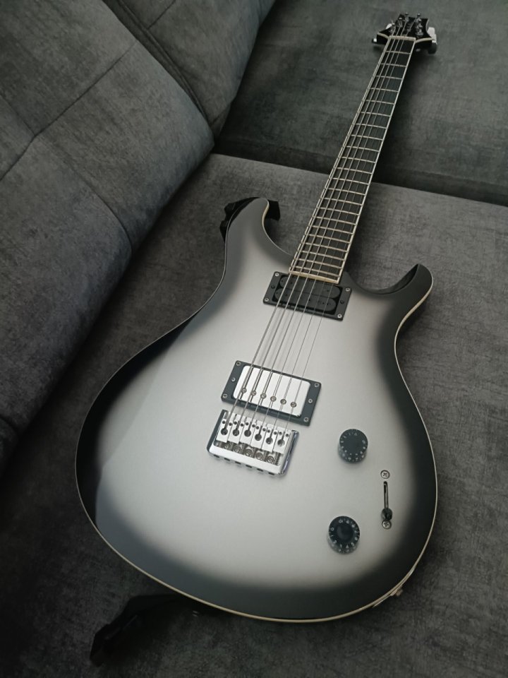 Guitarra PRS SE Mike Mushok