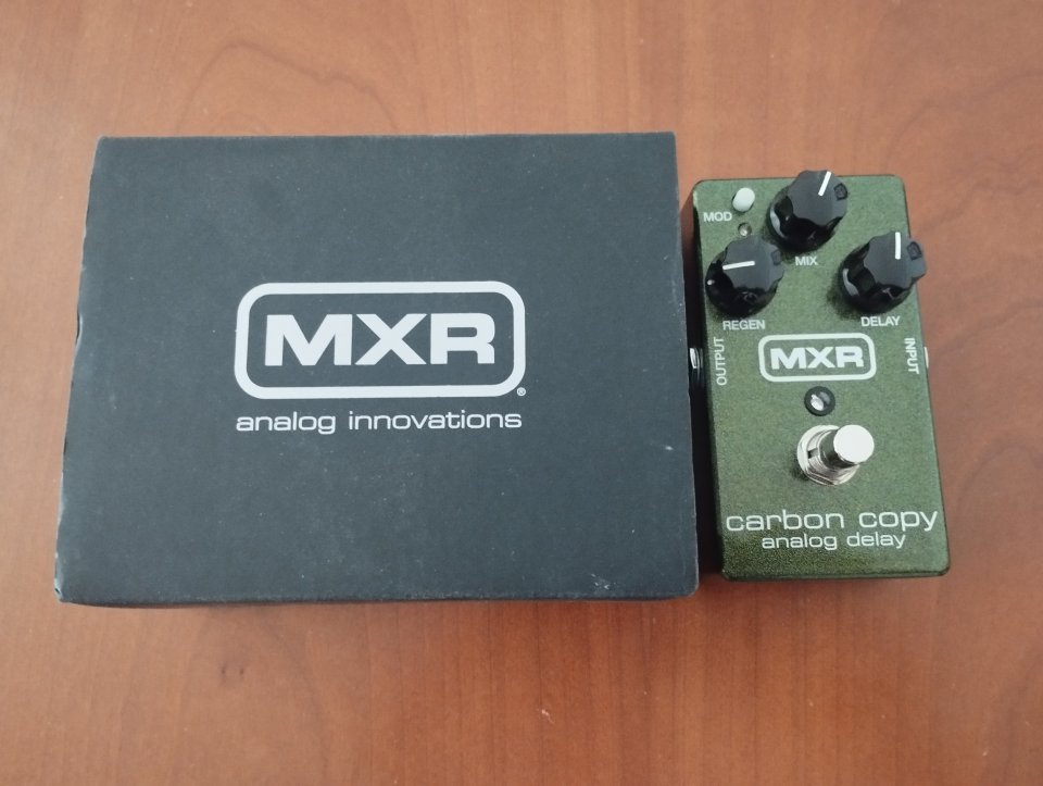 MXR CARBON ANALOG DELAY de segunda mano · Madrid · 85 €