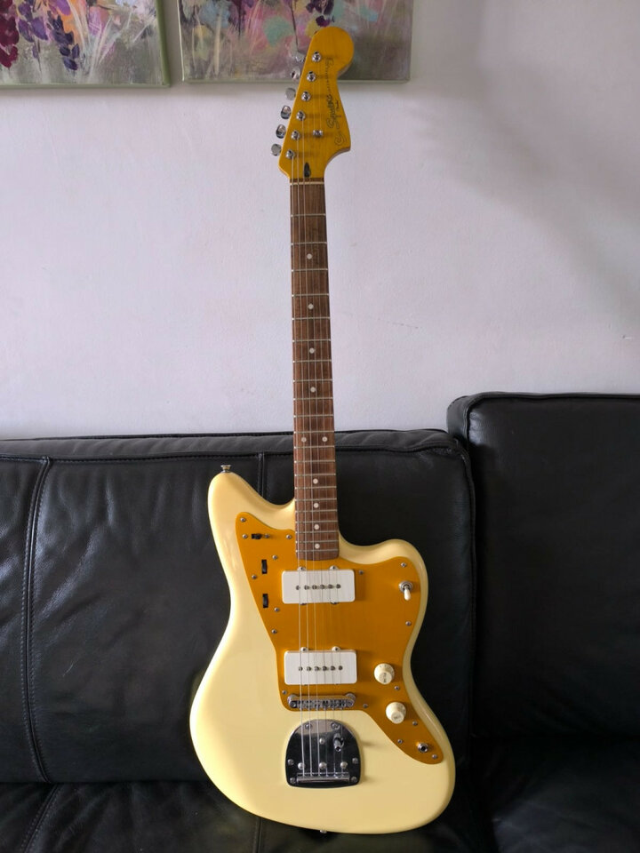 RESERVADA // Jazzmaster J Mascis con pastillas Lollar