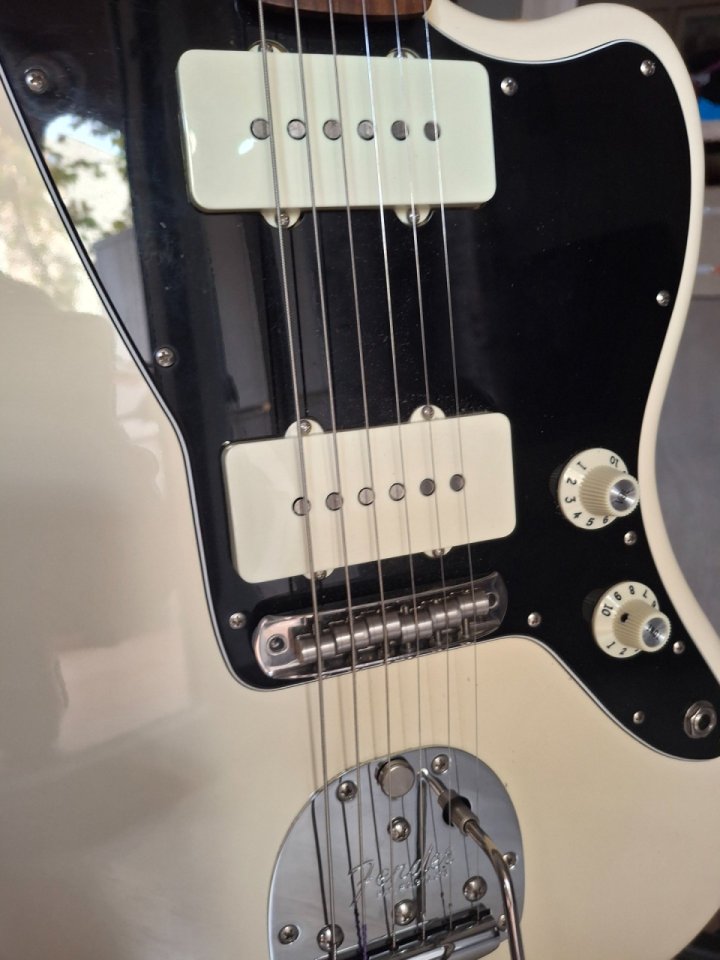 Fender Jazzmaster American Professional 2016 con puente Staytrem