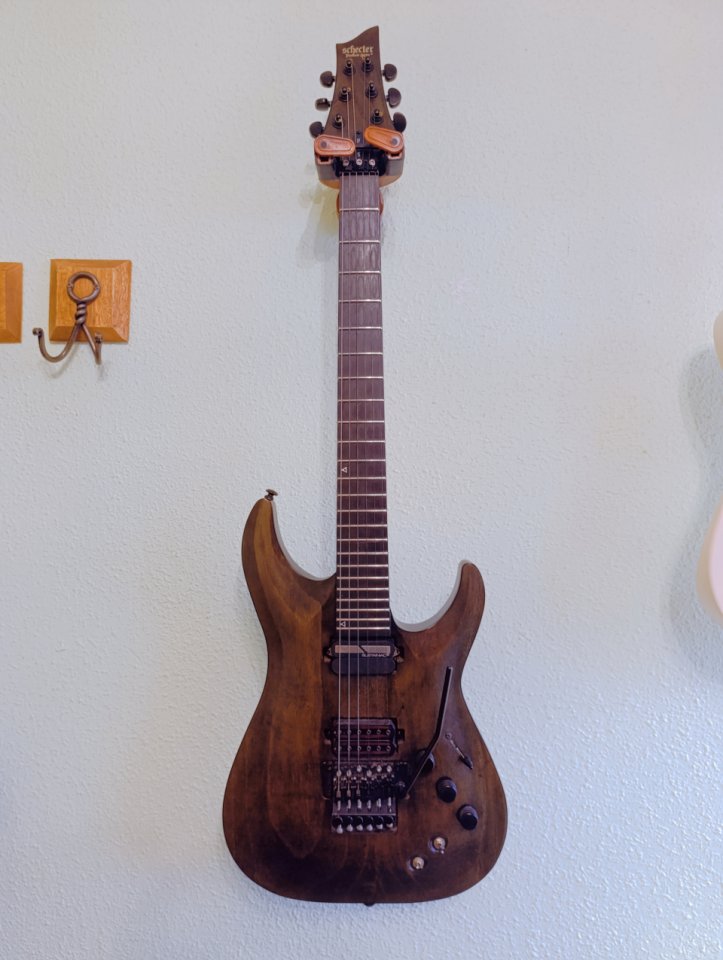 Schecter Apocalypse C1 FR S Rusty Gray de segunda mano · Foto 1 de 7 · Cantabria · 1050 €
