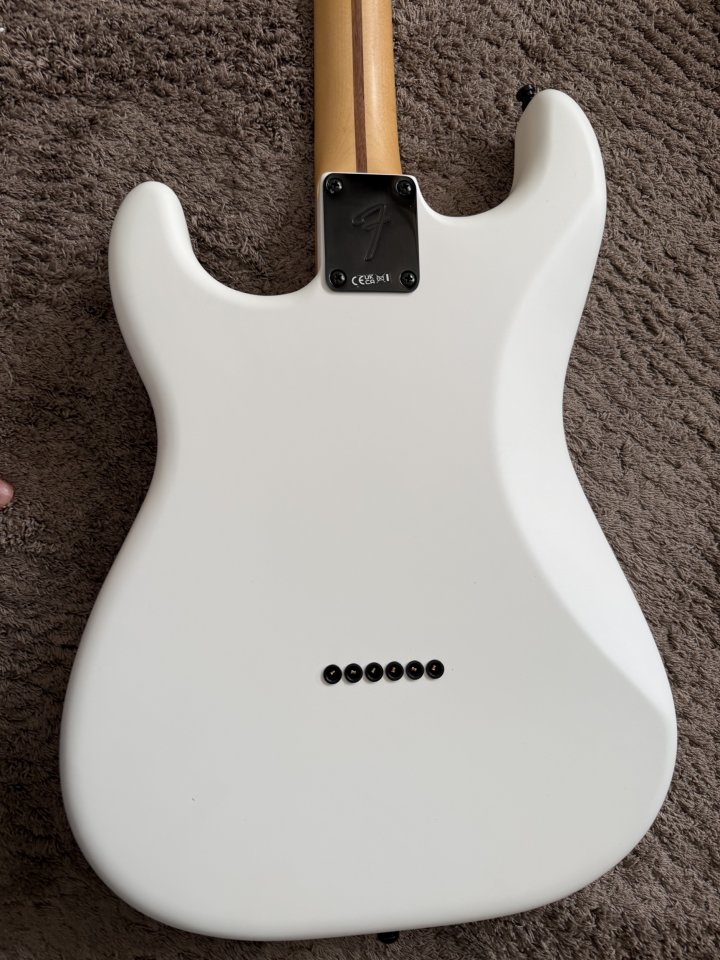 Fender Stratocaster FSR Player II Advanced Artic White de segunda mano · Foto 5 de 6 · Murcia · 760 €