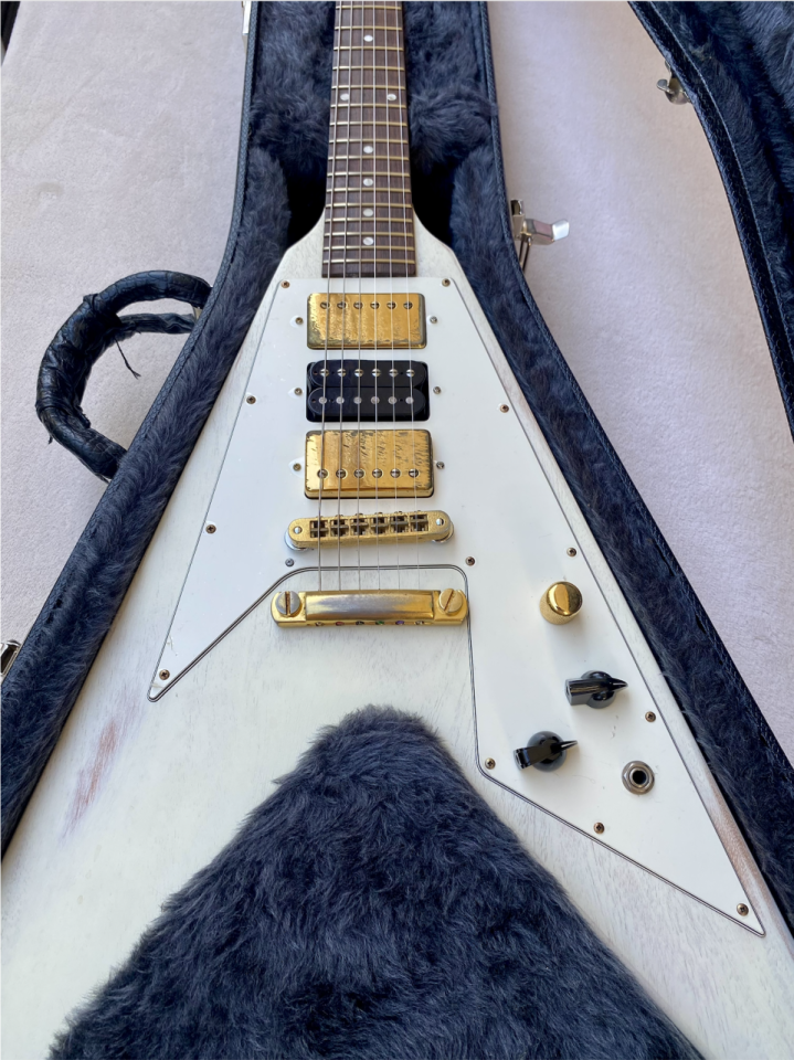 Gibson Flying V Faded 3 Pickups – T-Tops Les Paul Custom Vintage, RARE de segunda mano · Foto 9 de 10 · Barcelona · 2900 €
