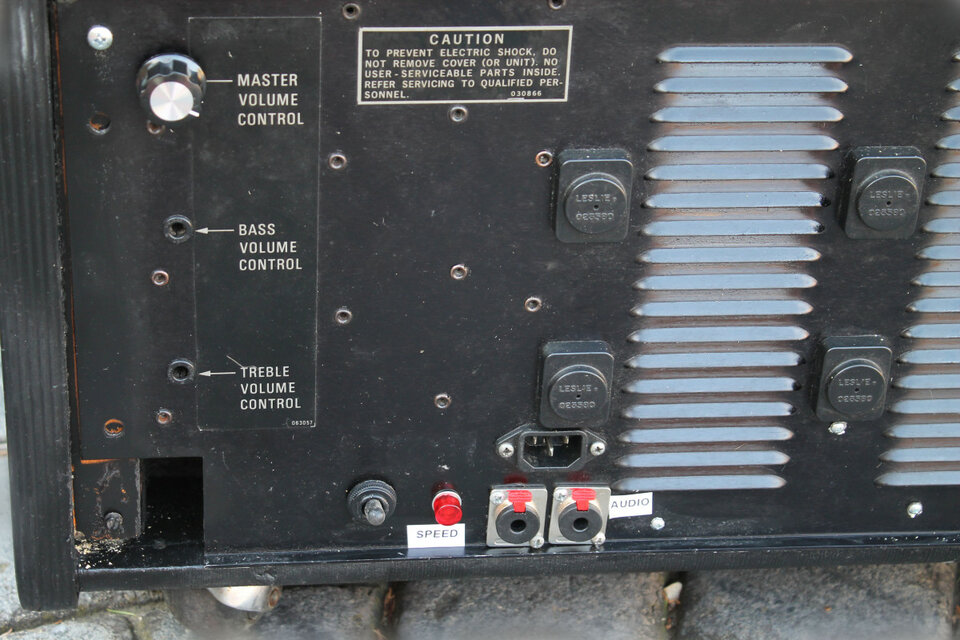 Leslie 760 Mueble reducido.