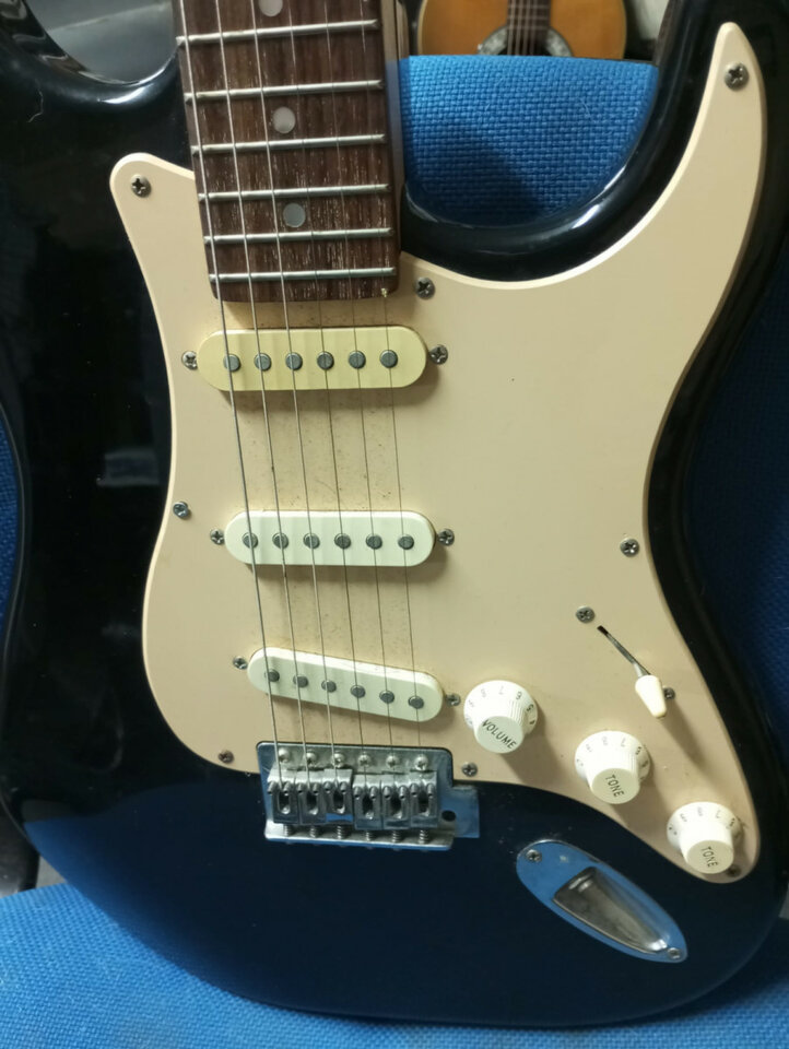 Aria pro II Stratocaster