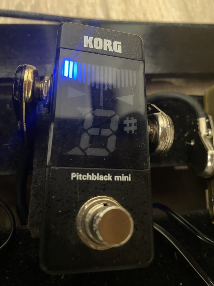 Korg Pitchblack Mini (afinador) de segunda mano · Foto 2 de 2 · Madrid · 50 €