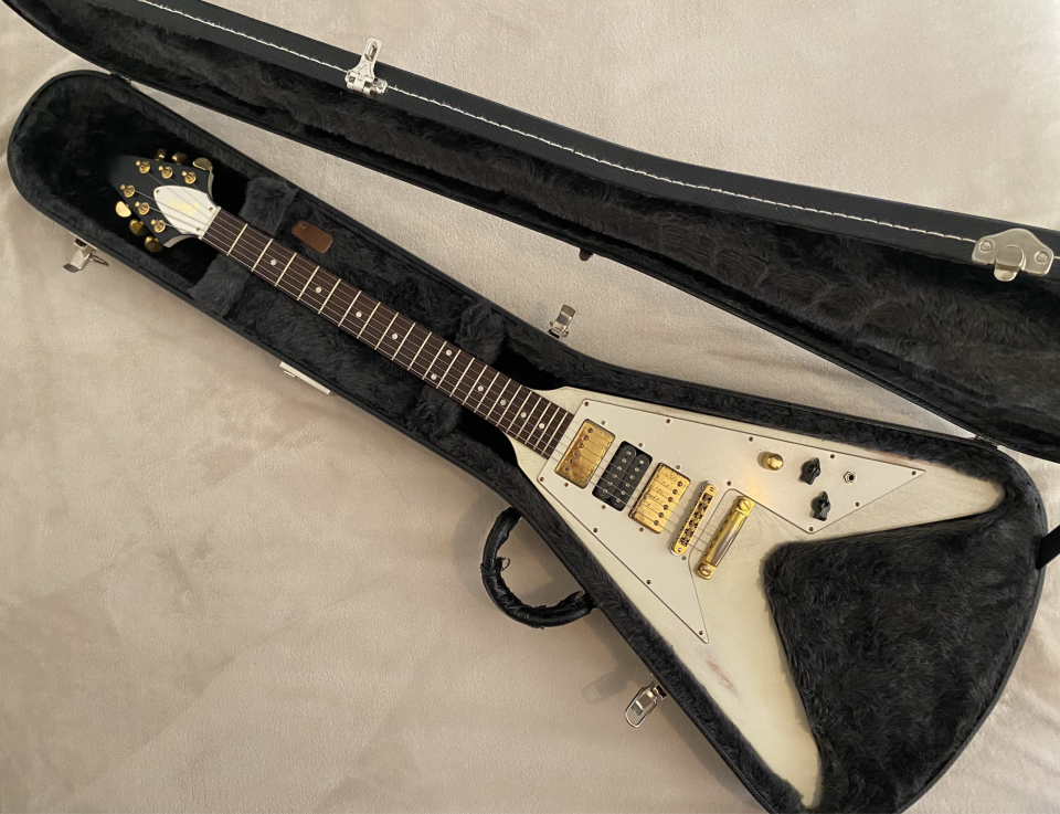 Gibson Flying V Faded 3 Pickups – T-Tops Les Paul Custom Vintage, RARE de segunda mano · Foto 10 de 10 · Barcelona · 2900 €