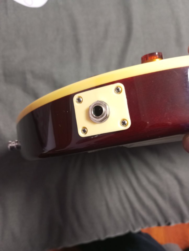 Sire Larry carton L7 sunburst