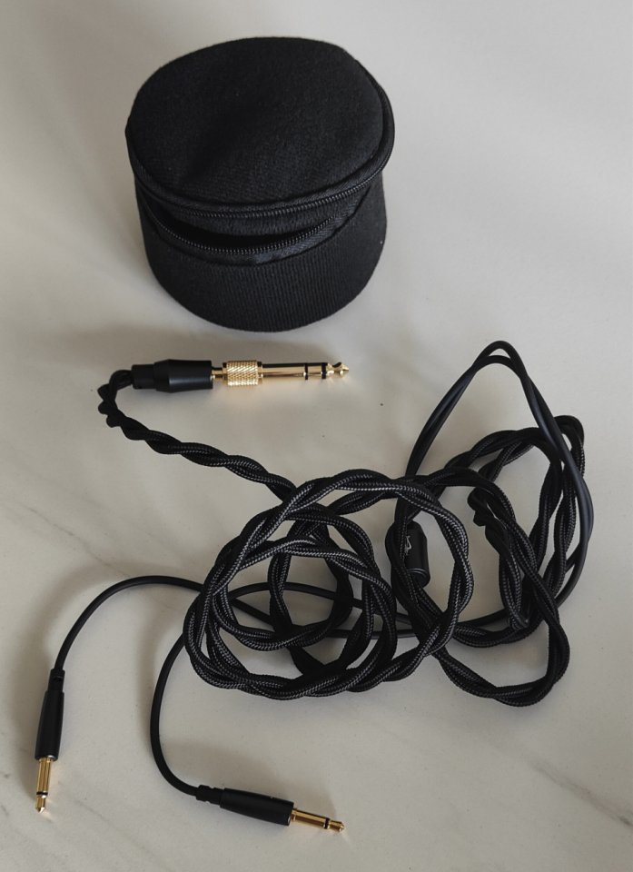 Auriculares Cerrados Meze Audio 99 Classics V2