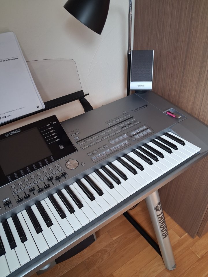 Teclado Yamaha Tyros-5 76 teclas. de segunda mano · Foto 2 de 10 · Murcia · 1750 €
