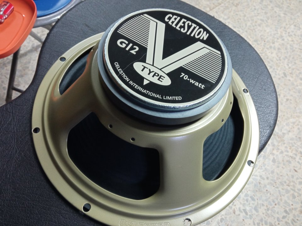 Celestion V-Type 12" 8 ohm. Nuevo! de segunda mano · Foto 6 de 6 · Pontevedra · 60 €