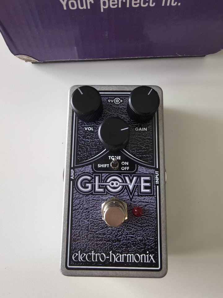 Electro-Harmonix Glove OD de segunda mano · Foto 1 de 3 · Madrid · 48 €
