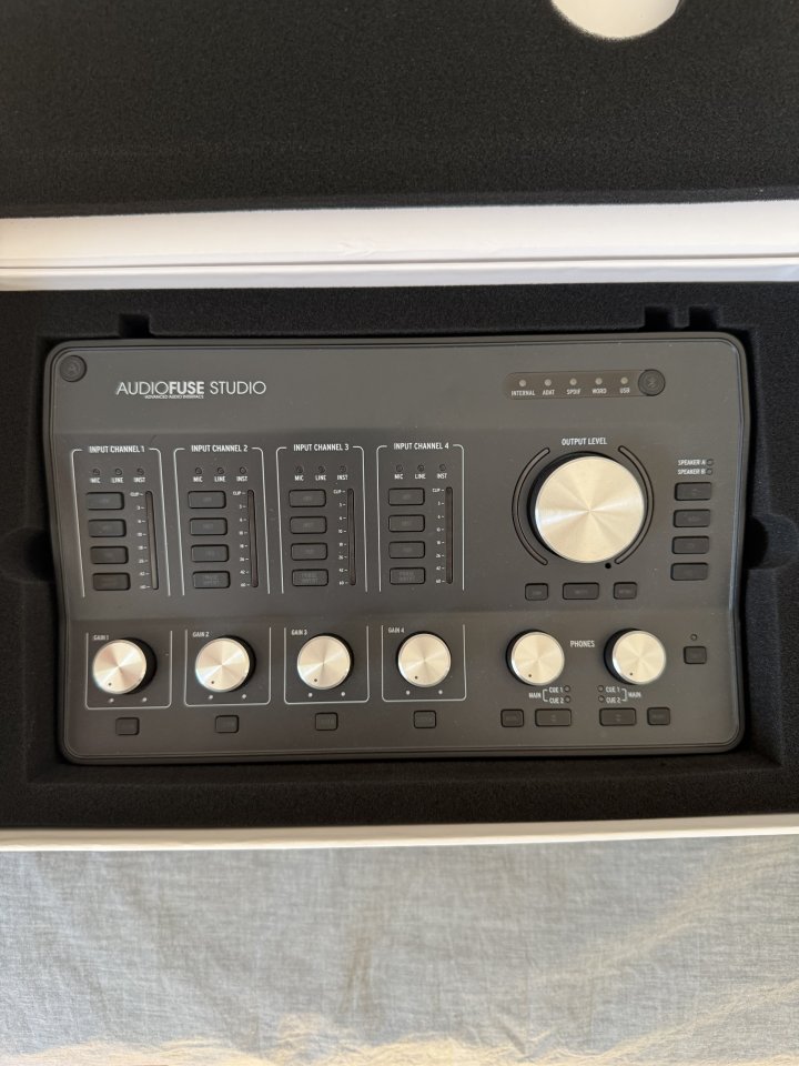 Arturia AudioFuse Studio de segunda mano · Foto 1 de 3 · Madrid · 499 €