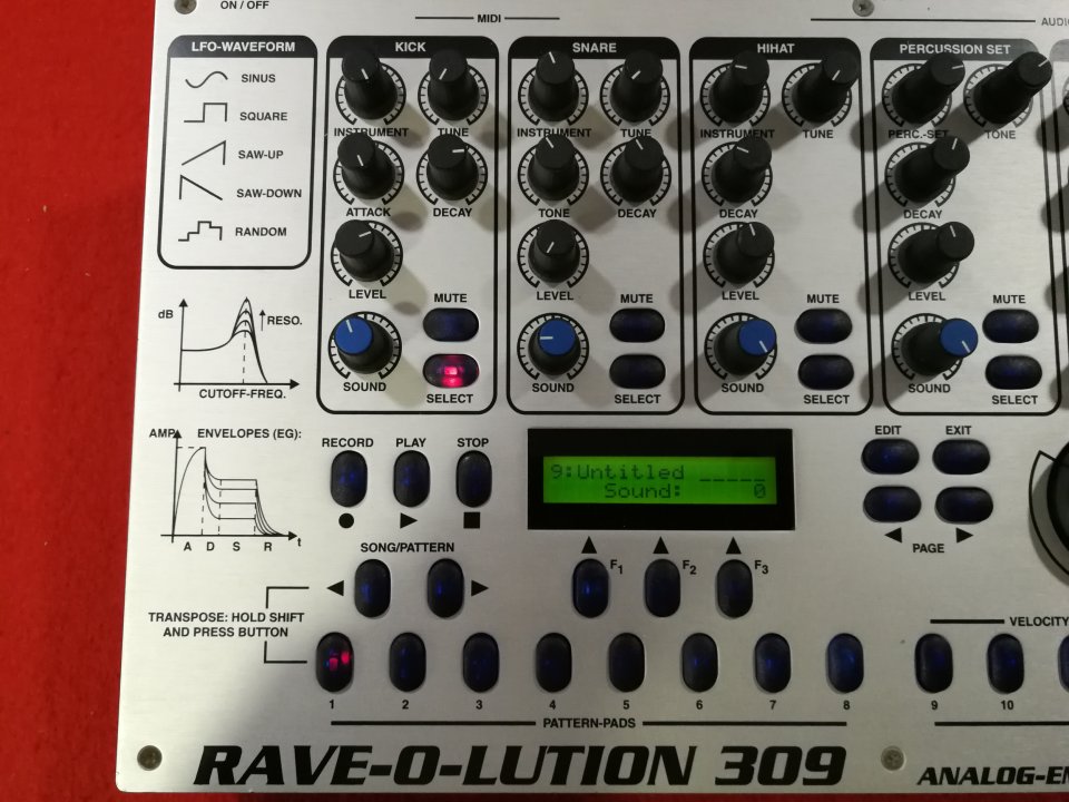 Quasimidi Rave-O-Lution 309
