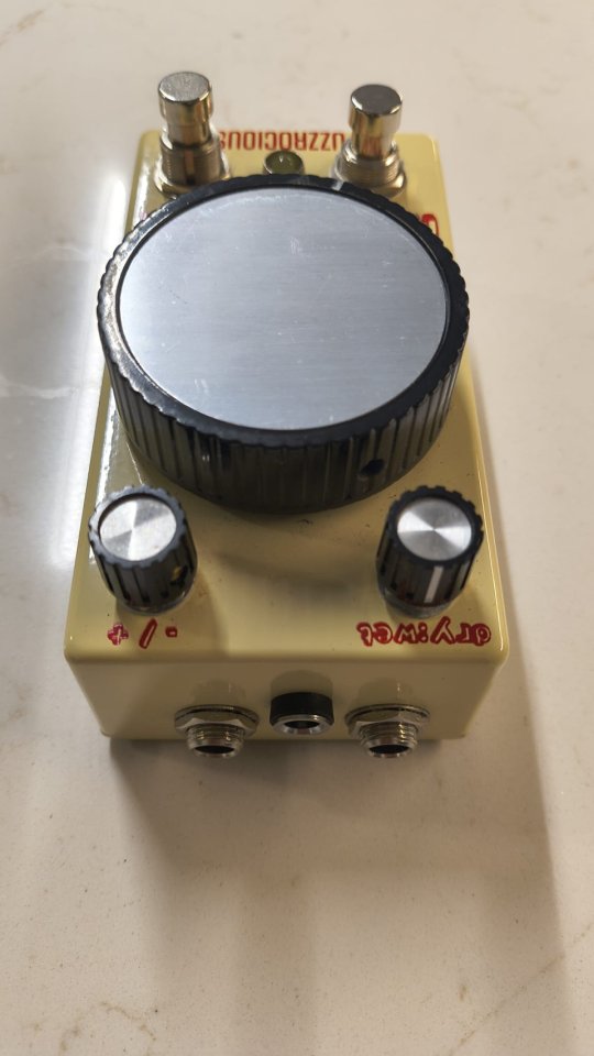 Fuzzrocious Knob Jawn de segunda mano · Foto 4 de 4 · Barcelona · 160 €