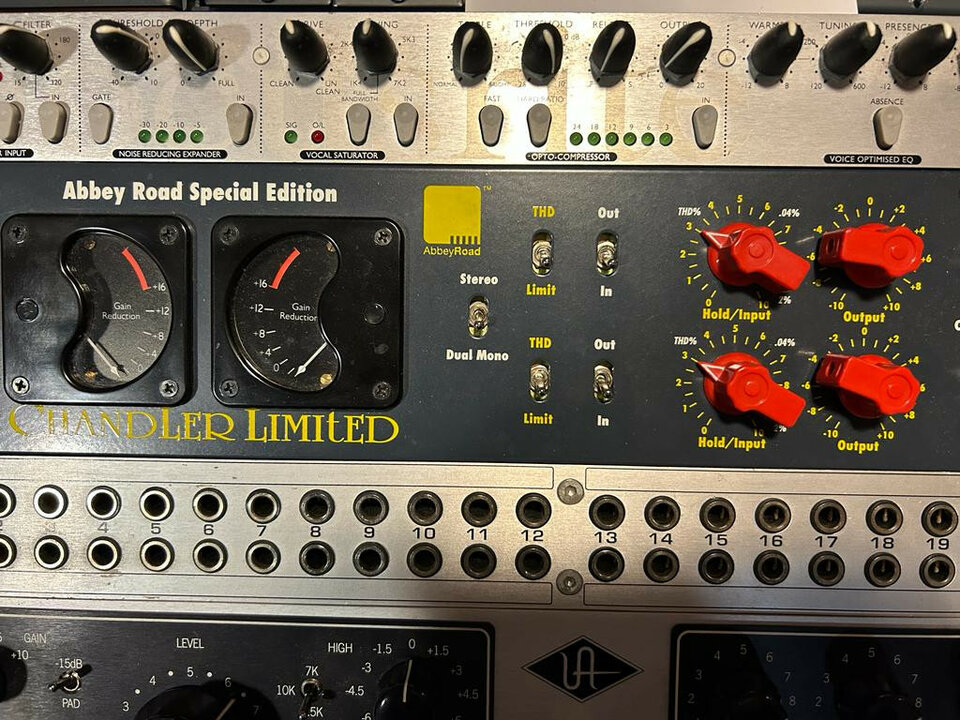 Chandler Limited TG-1 compresor + PSU