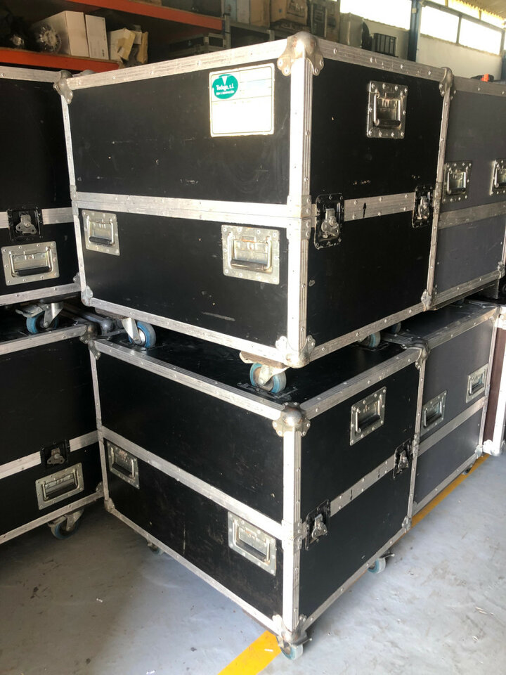 HK CONTOUR ARRAY de segunda mano · Foto 2 de 10 · A Coruña · 18000 €