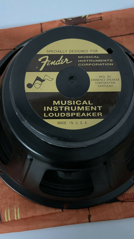 Altavoz Fender Eminence made in USA