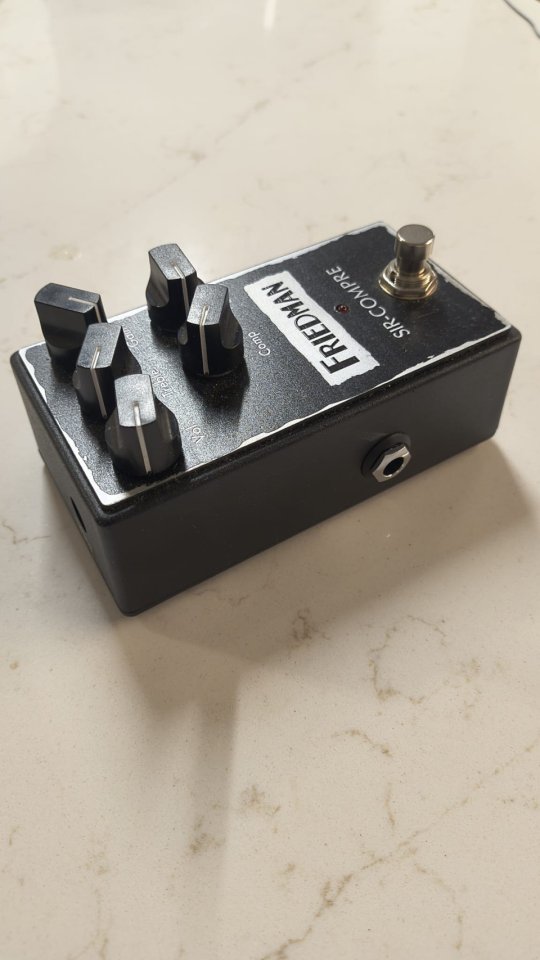 Friedman Sir-Compre Optical Compressor with Overdrive de segunda mano · Foto 3 de 4 · Barcelona · 160 €