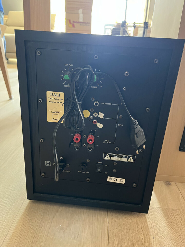 Equipo HiFi: Marantz SR6009 + Altavoces Dali