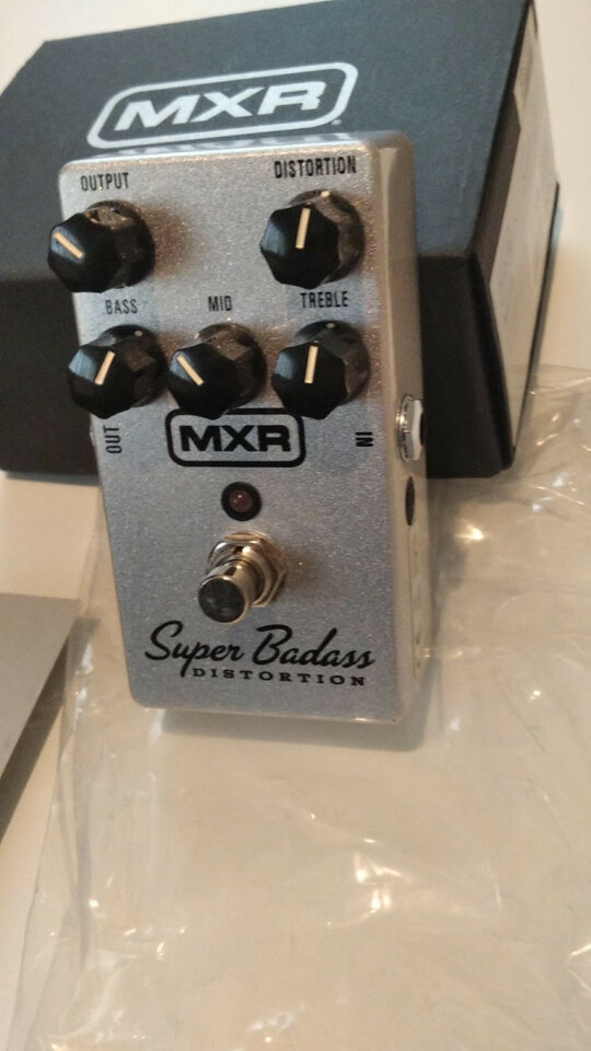 MXR Super Badass Distortion
