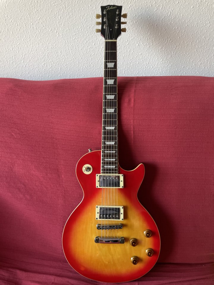 Tokai Love Rock de segunda mano · Foto 1 de 3 · Barcelona · 389 €