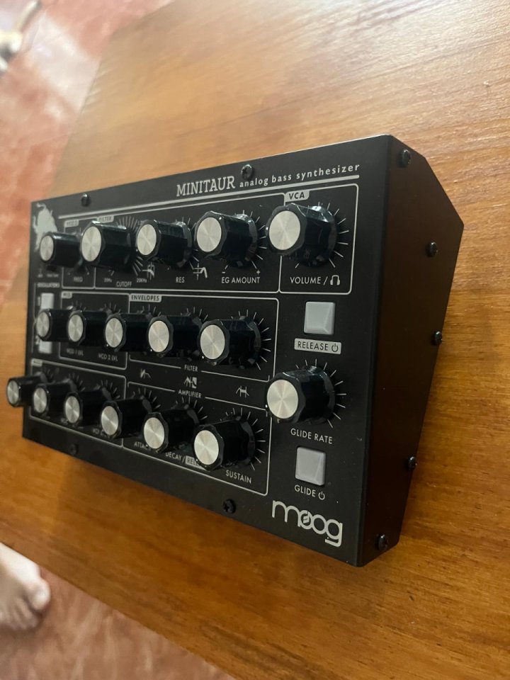 Moog Minitaur en garantía de segunda mano · Foto 1 de 2 · Barcelona · 430 €