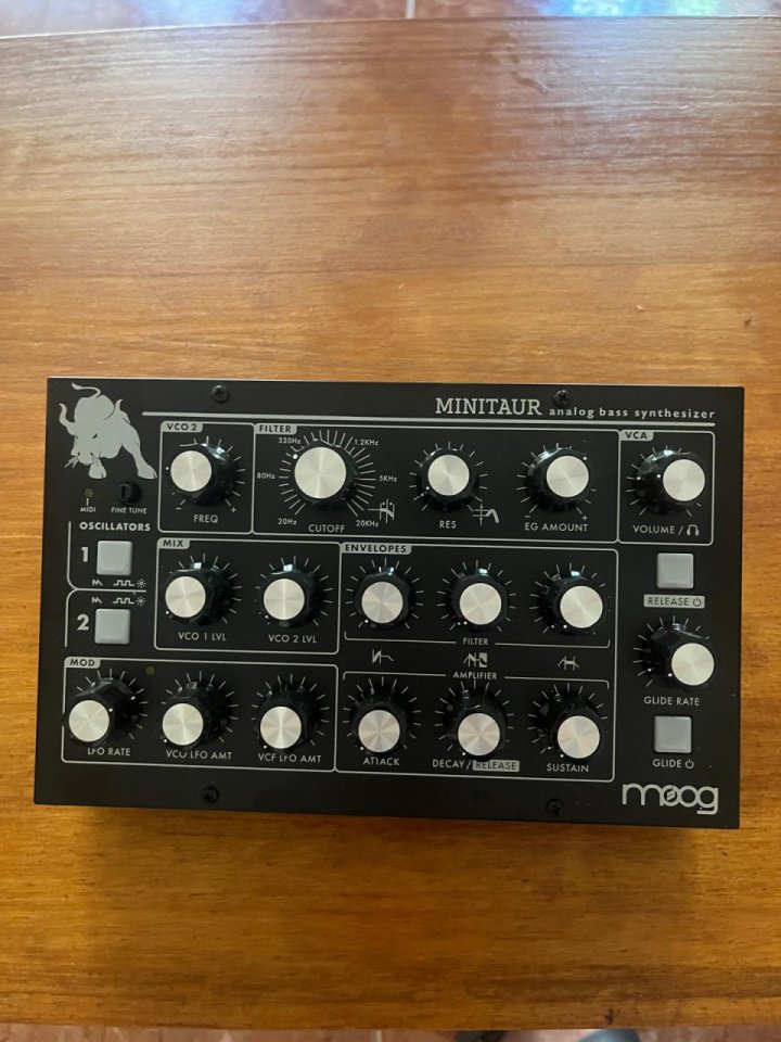 Moog Minitaur en garantía de segunda mano · Foto 2 de 2 · Barcelona · 430 €