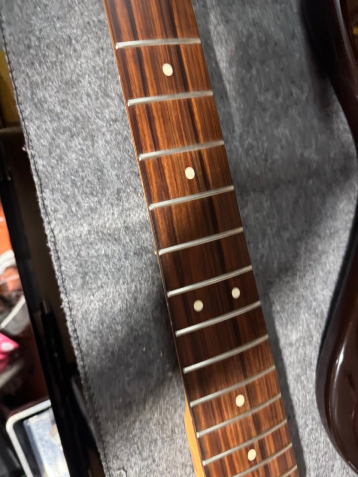 Fender jazz bass v 1997 sunburst de segunda mano · Foto 6 de 9 · Valladolid · 1550 €