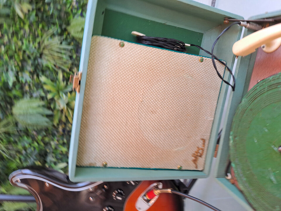 Amplificador valvulas maleta año 58