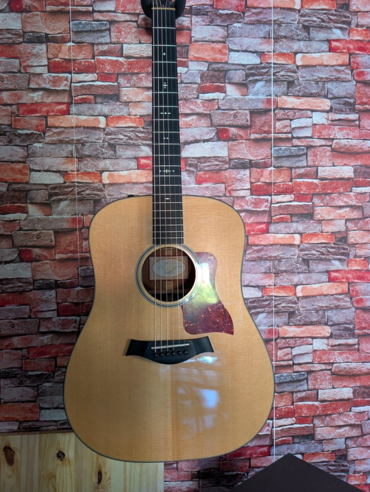 Taylor 510e guitarra acústica de segunda mano · Foto 1 de 7 · Palencia · 1500 €