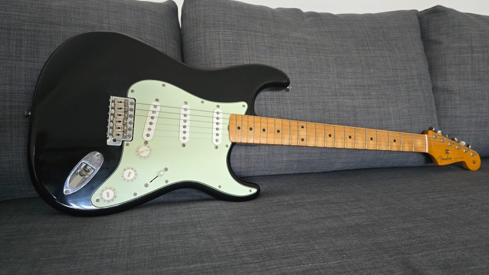 Fender Stratocaster LTD Vintera II Road Worn 60s Black de segunda mano · Foto 5 de 10 · Sevilla · 875 €