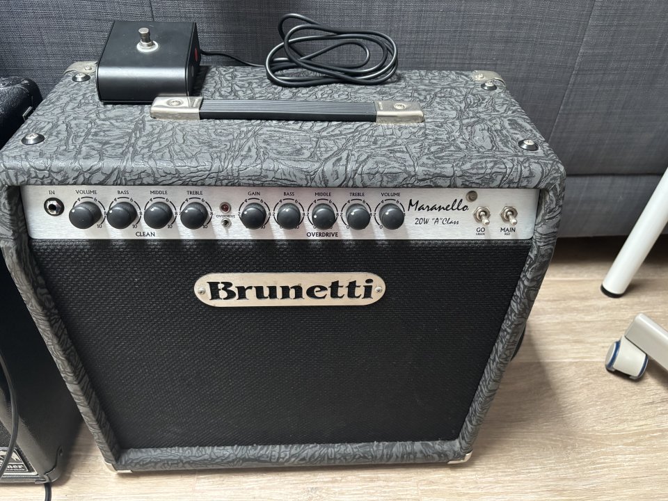 *RESERVADO* Brunetti Maranello