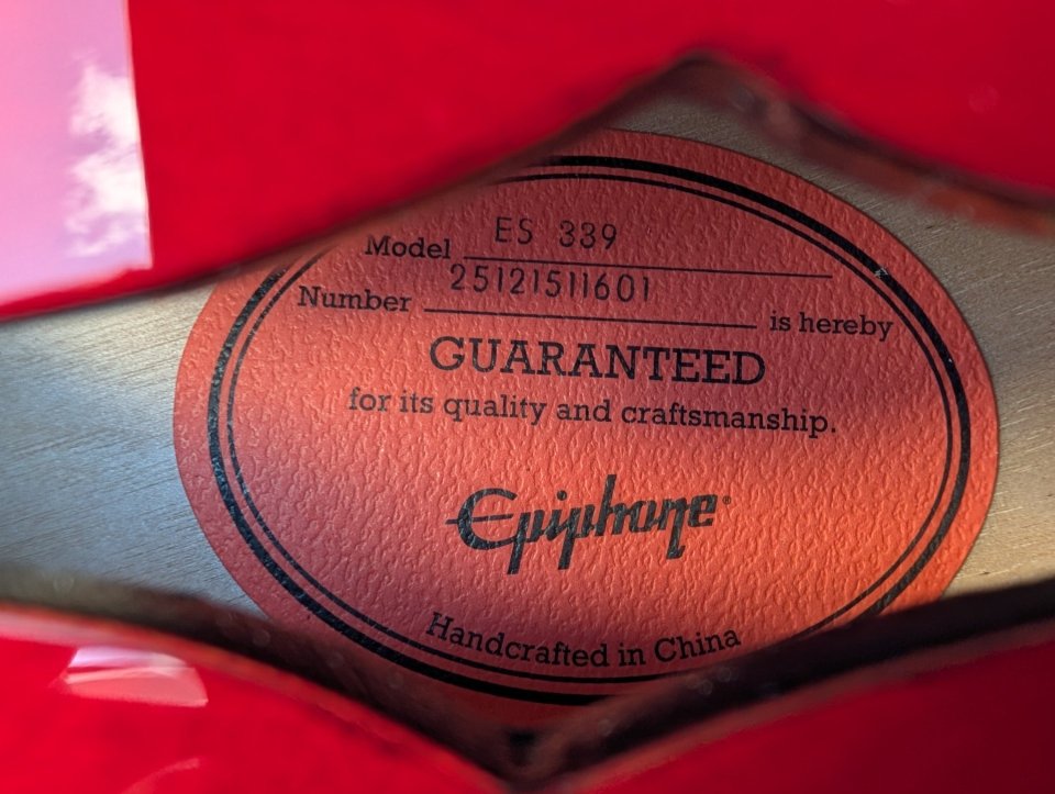 Epiphone ES-339 Cherry Inspired by Gibson de segunda mano · Foto 7 de 9 · A Coruña · 450 €