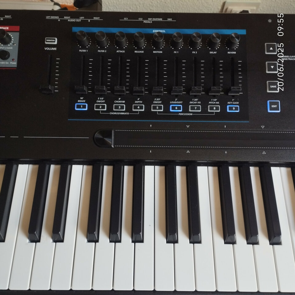 Kurzweil K2700