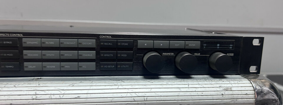 Multi Efecto TC ELECTRONIC FIREWORX