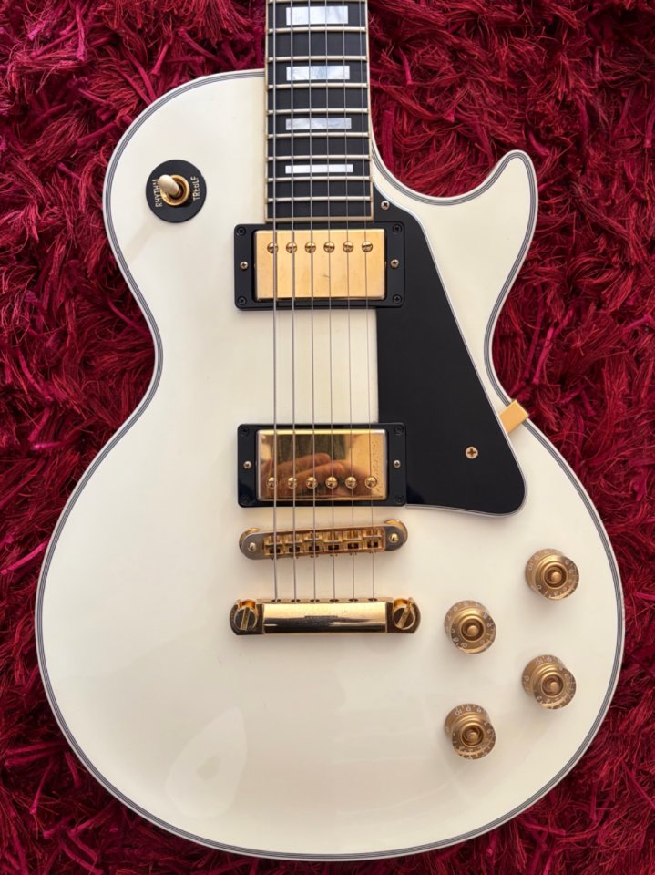 Vendo/Cambio Gibson Les Paul Custom Alpine White