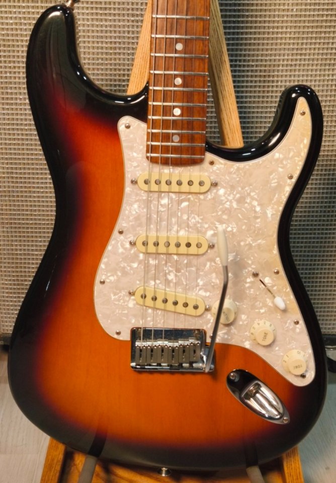 Fender Stratocaster American Series 60th anniversary de segunda mano · Foto 1 de 10 · Barcelona · 1250 €