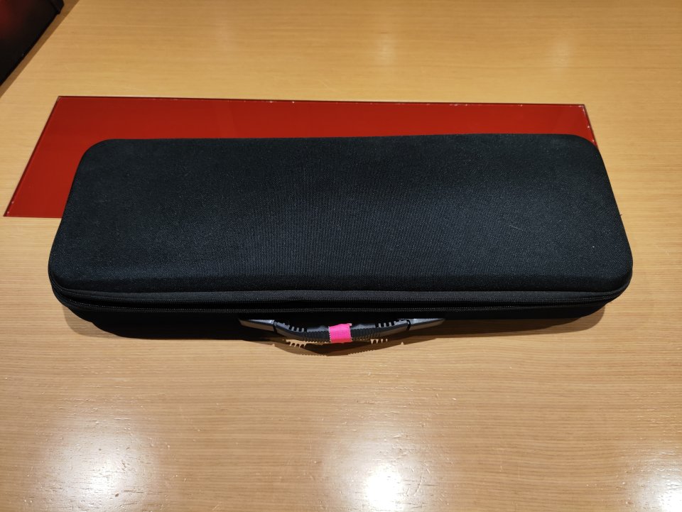 Controlador MIDI G-LAB GSC 4 guitarra bajo pedales de segunda mano · Foto 5 de 10 · Barcelona · 350 €