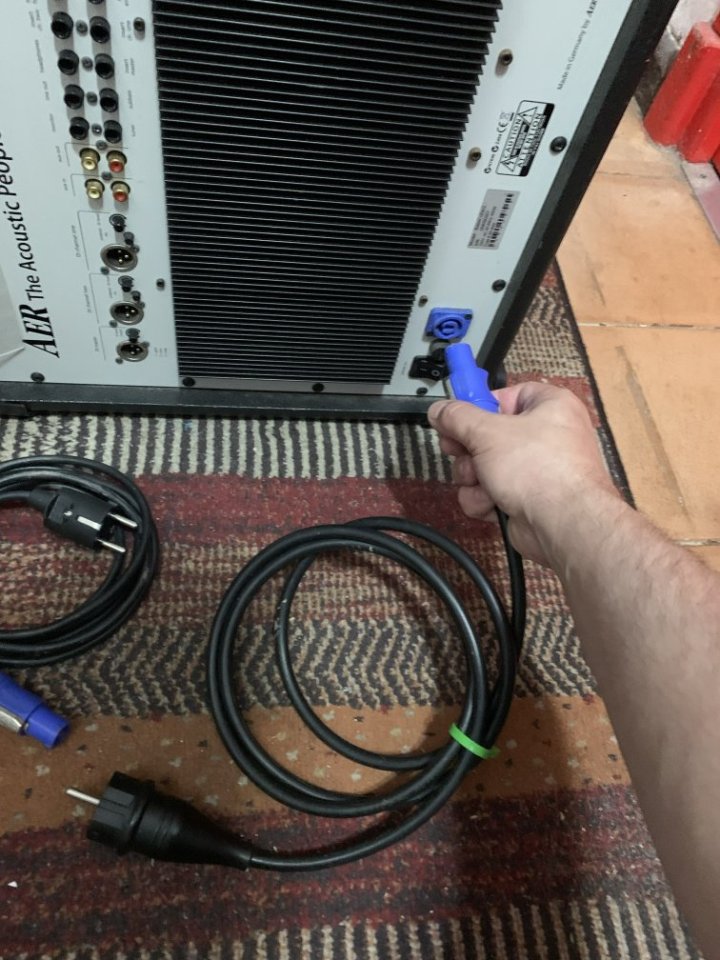 AER BassCube 2 (combo de bajo alemán de boutique 550W) "recustomizado" de segunda mano · Foto 7 de 10 · Cantabria · 1650 €