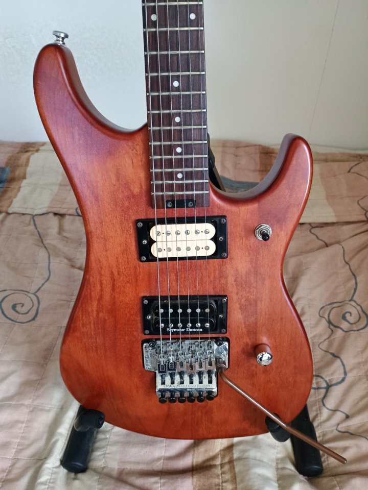 Washburn N2 Coreana de 2002