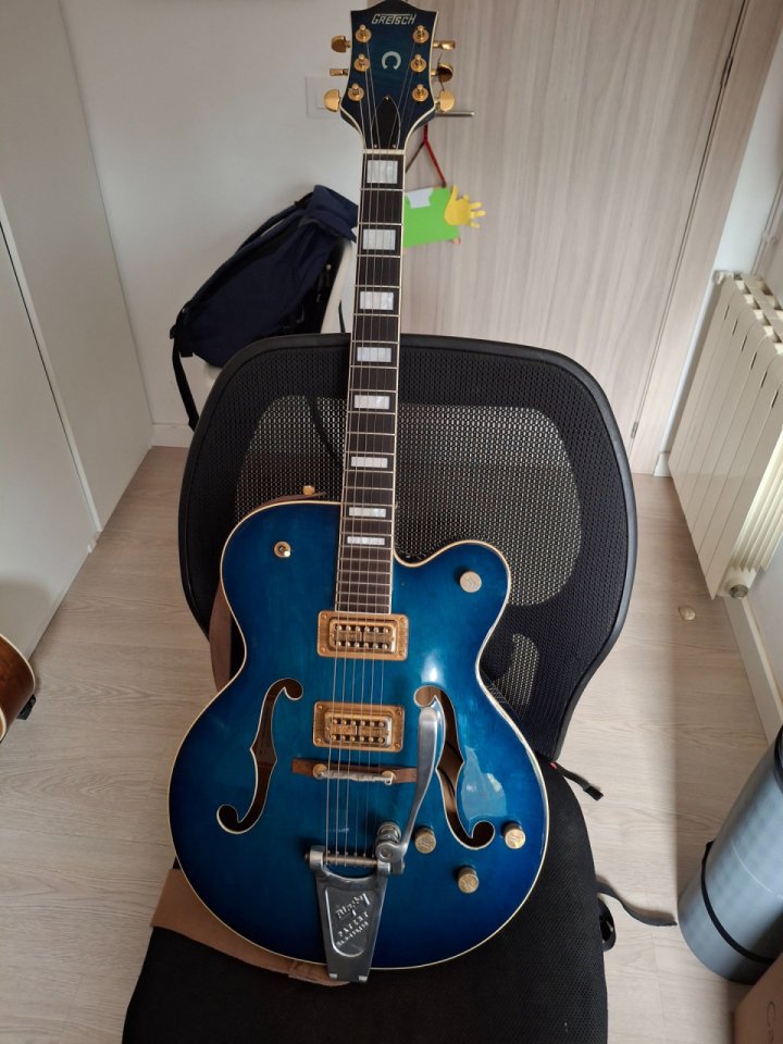 Gretsch 6120 del año 1998.