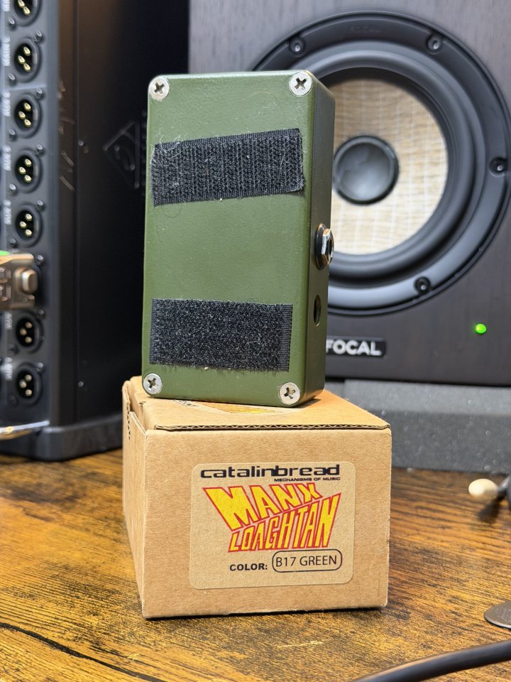 Catalinbread Manx Loaghtan Fuzz B17 Green (Big Muff)